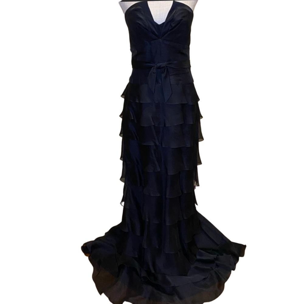 Kay Unger Black Strapless Tiered Evening Gown